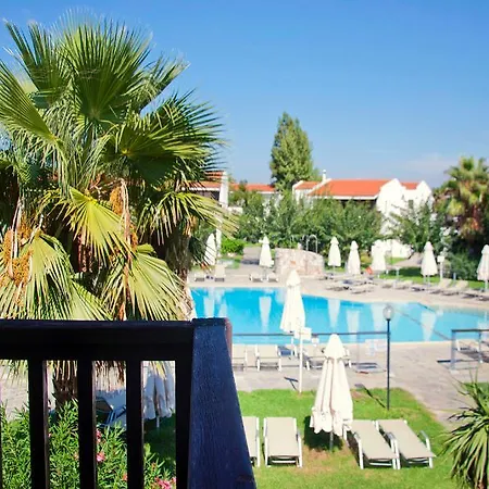 Hotel Golden Coast & Marathon (Attica)